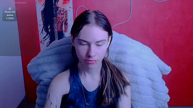 Fiona Night online show from 06-26-26, 05:24