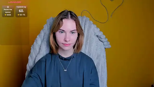 Fiona Night online show from 02-15-26, 06:03