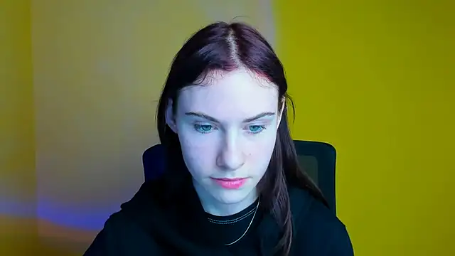 Fiona Night online show from 03-13-25, 06:12