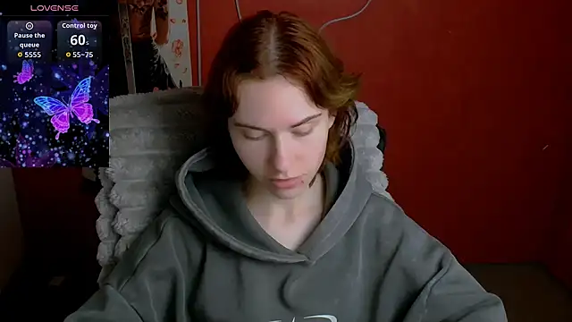 Snapshot of Fiona_Night chatting on 04-23-26, 05:36 Fiona Night online show from 04-23-26, 05:36