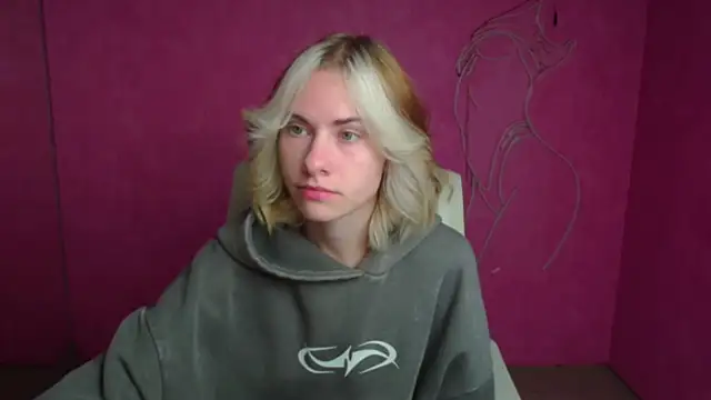 Fiona Night online show from 09-26-25, 05:03