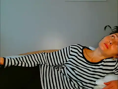 Irina9793 online show from 11-28-25, 09:53