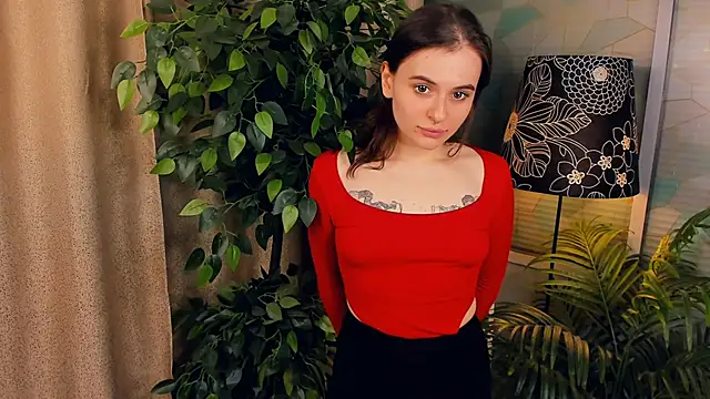 ElwineDrye online show from 03-02-25, 02:36