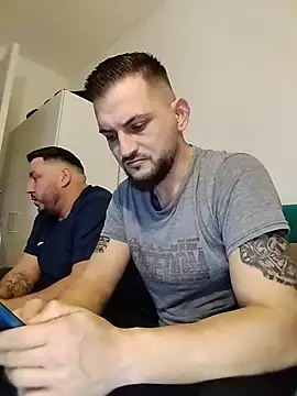 iurinicola online show from 02-19-26, 03:42