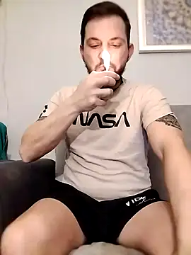 iurinicola online show from 02-02-26, 09:36