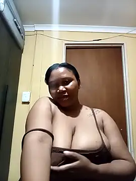 Snapshot of JuicyMilkyTizzy chatting on 04-04-26, 09:32 JuicyMilkyTizzy online show from 04-04-26, 09:32
