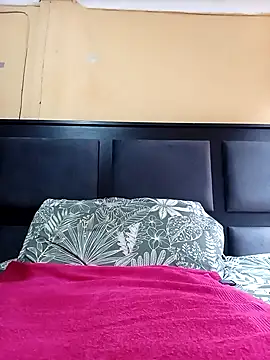 Snapshot of JuicyMilkyTizzy chatting on 03-16-26, 11:58 JuicyMilkyTizzy online show from 03-16-26, 11:58
