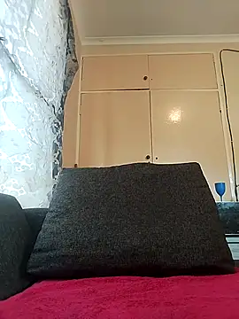 JuicyMilkyTizzy online show from 09-13-25, 11:43