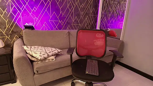 Tahara Romanov online show from 03-15-25, 06:10