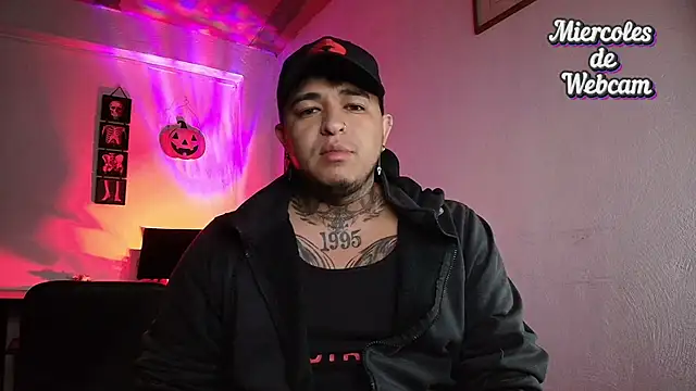 Strip Classes Col online show from 09-10-25, 03:11