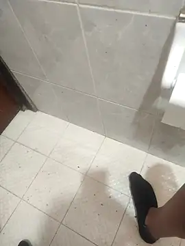 Snapshot of enoc369 chatting on 11-04-25, 05:50 enoc369 online show from 11-04-25, 05:50