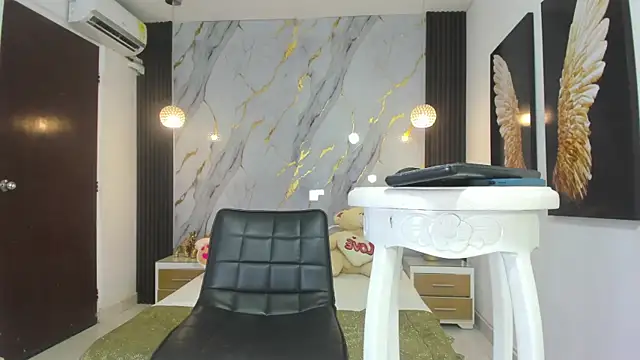 sasha blake  online show from 03-14-25, 09:10