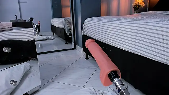 Melissa 23  online show from 10-13-25, 11:34