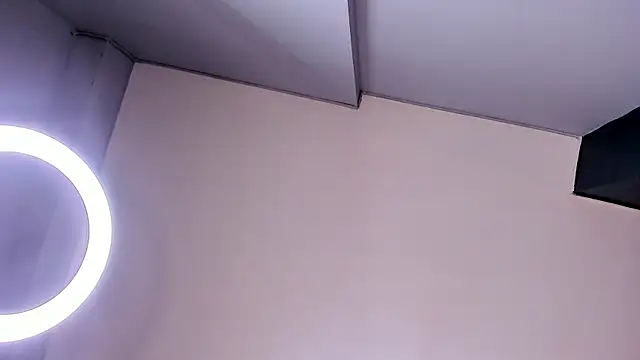 Melissa 23  online show from 10-15-25, 10:34