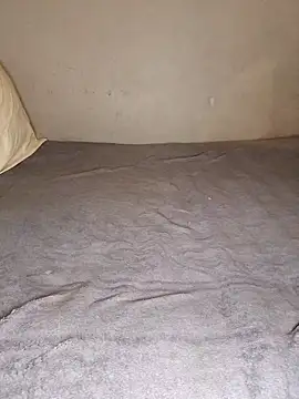 Snapshot of menzix96 chatting on 11-14-25, 08:23 menzix96 online show from 11-14-25, 08:23