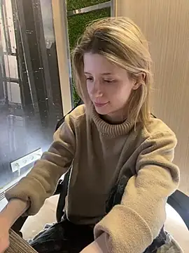 amorearte m online show from 03-11-25, 09:48