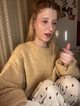 amorearte m online show from 02-14-26, 03:29