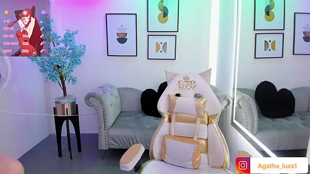 Agatha luxx online show from 09-26-25, 12:34