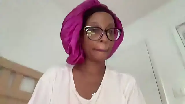 Snapshot of hentai_angel chatting on 06-16-26, 11:32 hentai angel online show from 06-16-26, 11:32