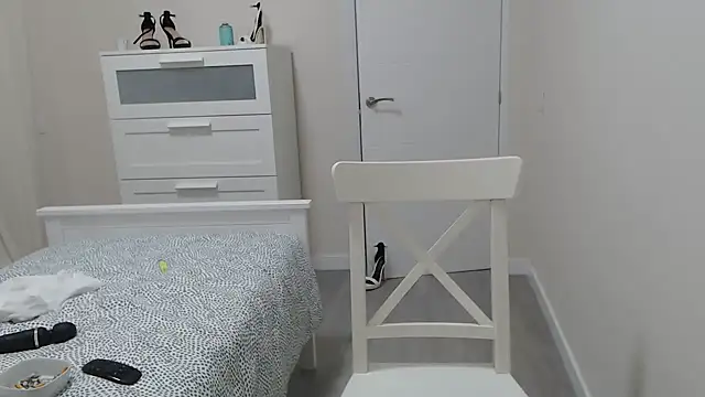 Melody73 online show from 10-04-25, 05:31