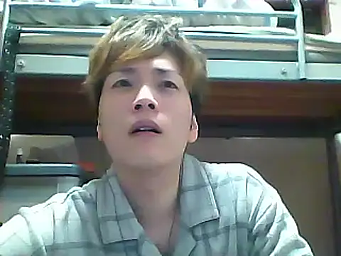 Snapshot of mgnhiroyuki chatting on 03-17-25, 05:01 mgnhiroyuki online show from 03-17-25, 05:01