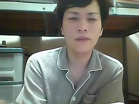 Snapshot of mgnhiroyuki chatting on 09-16-25, 02:23 mgnhiroyuki online show from 09-16-25, 02:23