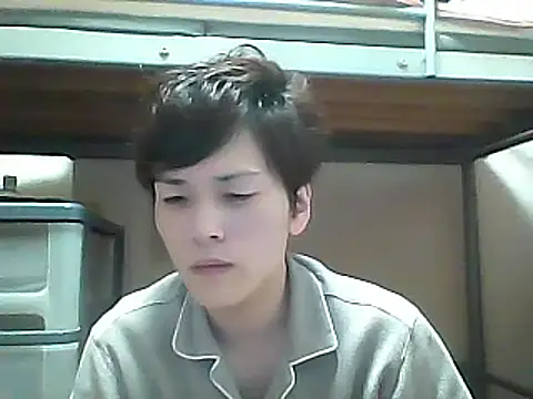 Snapshot of mgnhiroyuki chatting on 09-11-25, 08:47 mgnhiroyuki online show from 09-11-25, 08:47