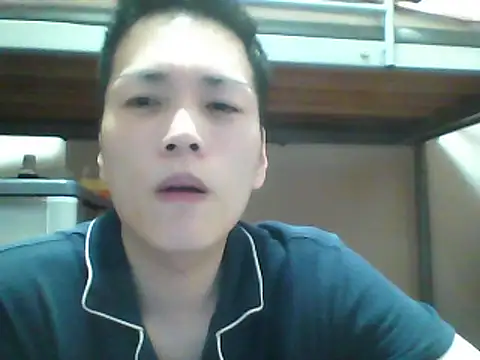 Snapshot of mgnhiroyuki chatting on 09-25-25, 01:06 mgnhiroyuki online show from 09-25-25, 01:06