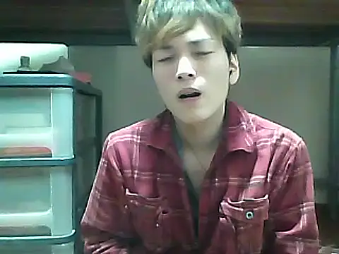 Snapshot of mgnhiroyuki chatting on 03-15-25, 10:46 mgnhiroyuki online show from 03-15-25, 10:46