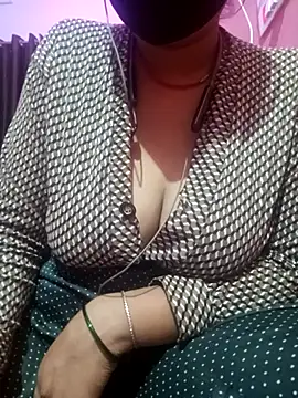 Beautiful Puja online show from 03-22-25, 04:47