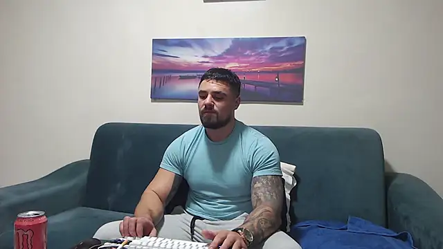 Tiberius hunk online show from 12-03-25, 05:01