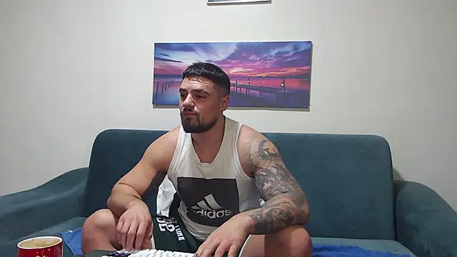 Tiberius hunk online show from 11-28-25, 07:30