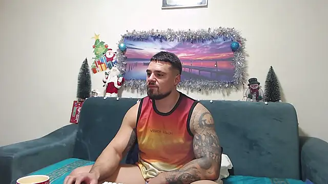 Tiberius hunk online show from 12-21-25, 06:09