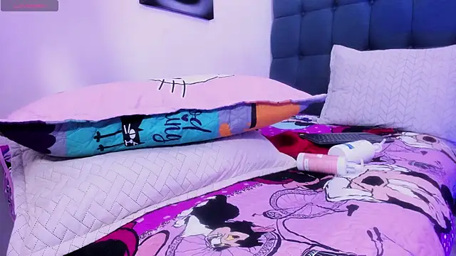 Aitana star1 online show from 11-21-25, 07:51