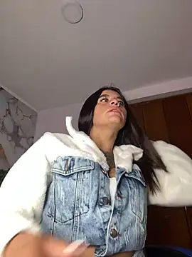 sofia 23x online show from 10-07-25, 12:50