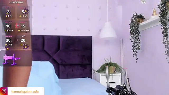 Hanaahquinn online show from 09-19-25, 11:58