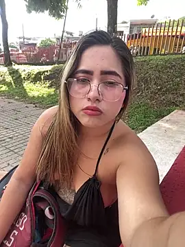 Snapshot of lunaxxx_69 chatting on 02-18-26, 09:11 lunaxxx 69 online show from 02-18-26, 09:11