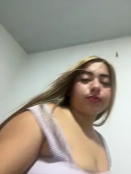 lunaxxx 69 online show from 03-13-26, 04:56