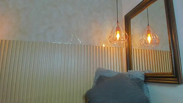 Snapshot of Annie_paradise17 chatting on 06-01-26, 11:15 Annie paradise17 online show from 06-01-26, 11:15
