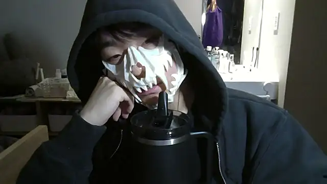 sdamvo2 online show from 10-21-25, 01:54