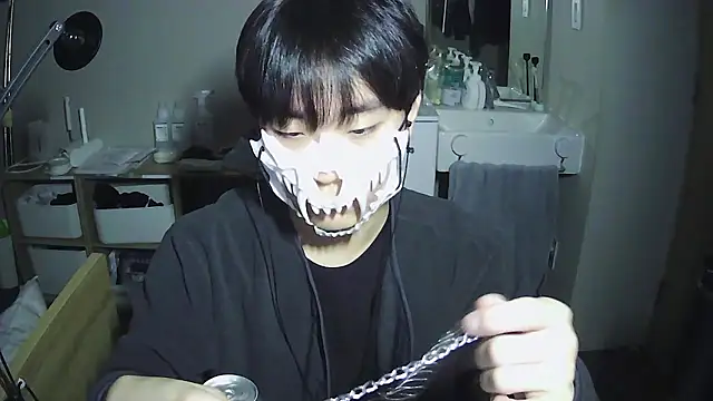 sdamvo2 online show from 12-04-25, 01:21