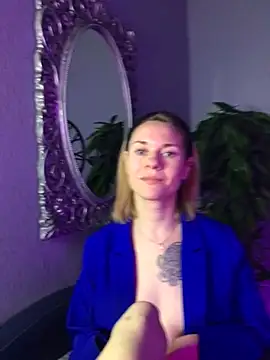 EmmaGallen online show from 03-16-25, 08:43