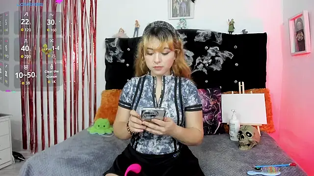 young jung online show from 10-20-25, 01:18