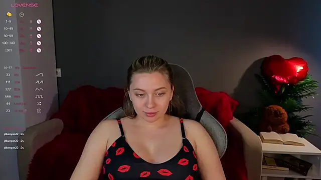 christie luv online show from 02-19-26, 09:17