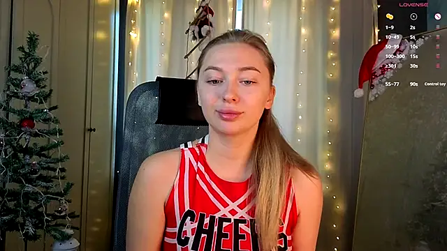 christie luv online show from 12-16-25, 01:04