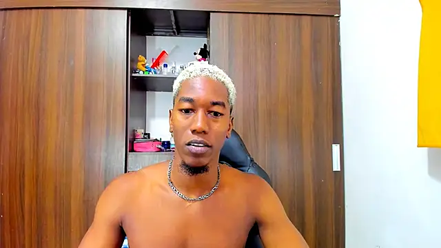 Dreamastercum  online show from 10-13-25, 01:23