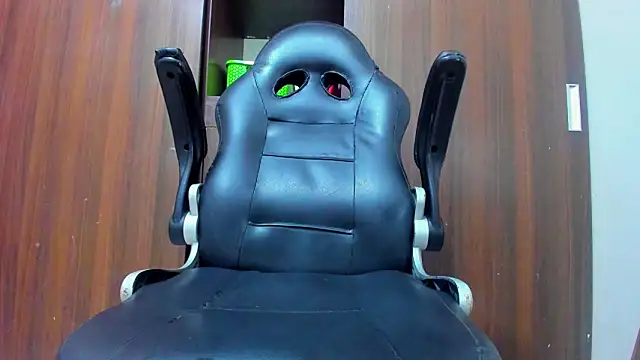 Dreamastercum  online show from 04-07-26, 10:44