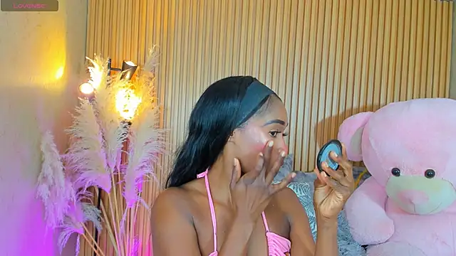 AlexiaAbbey online show from 04-16-26, 09:39