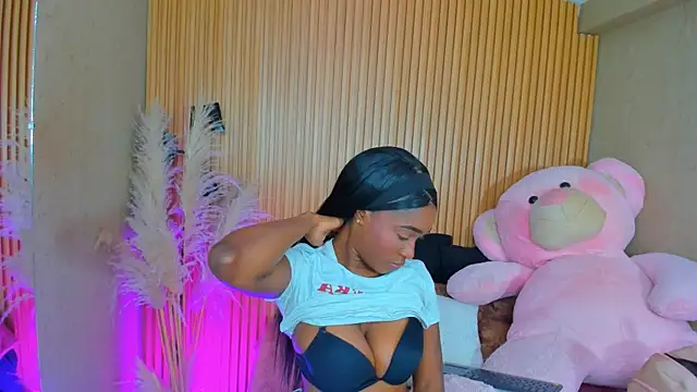 AlexiaAbbey online show from 07-18-26, 02:03