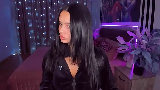 DanaSincere online show from 03-05-25, 03:40